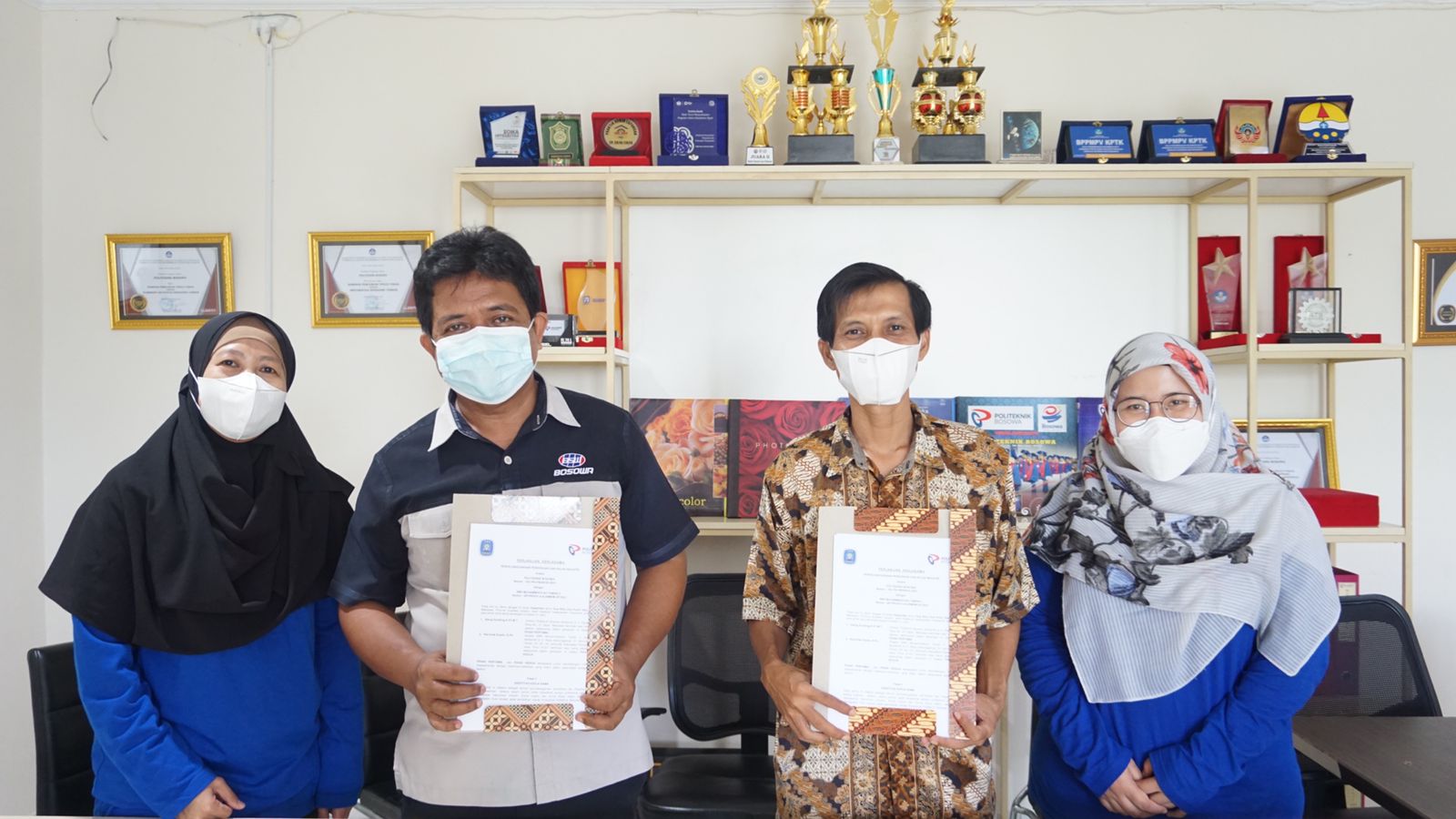 Tunjang Kompetensi dan Keahlian, Polibos Teken MoU dengan SMK Muhammadiyah Taman 2  Sidoarjo